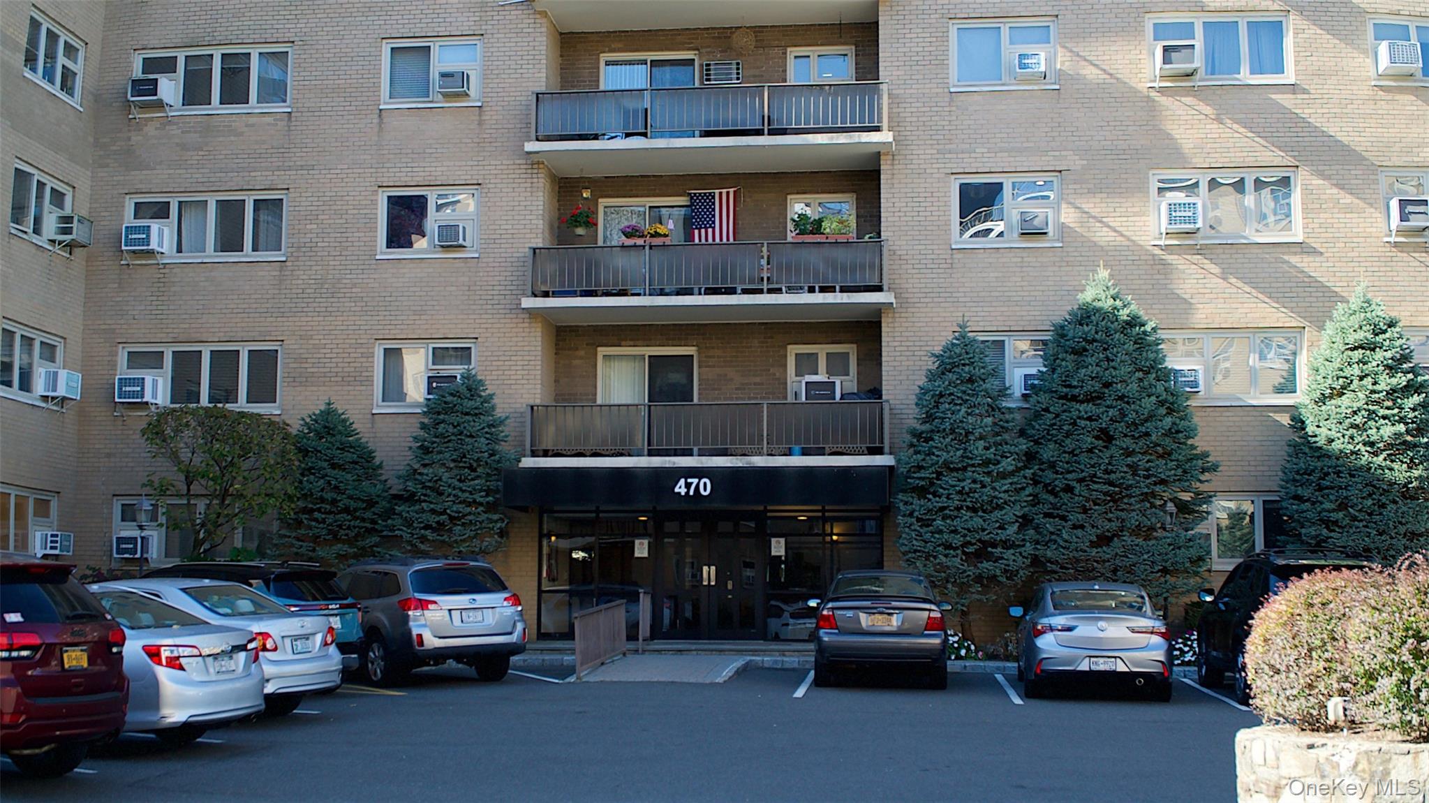 470 Halstead Avenue 6V