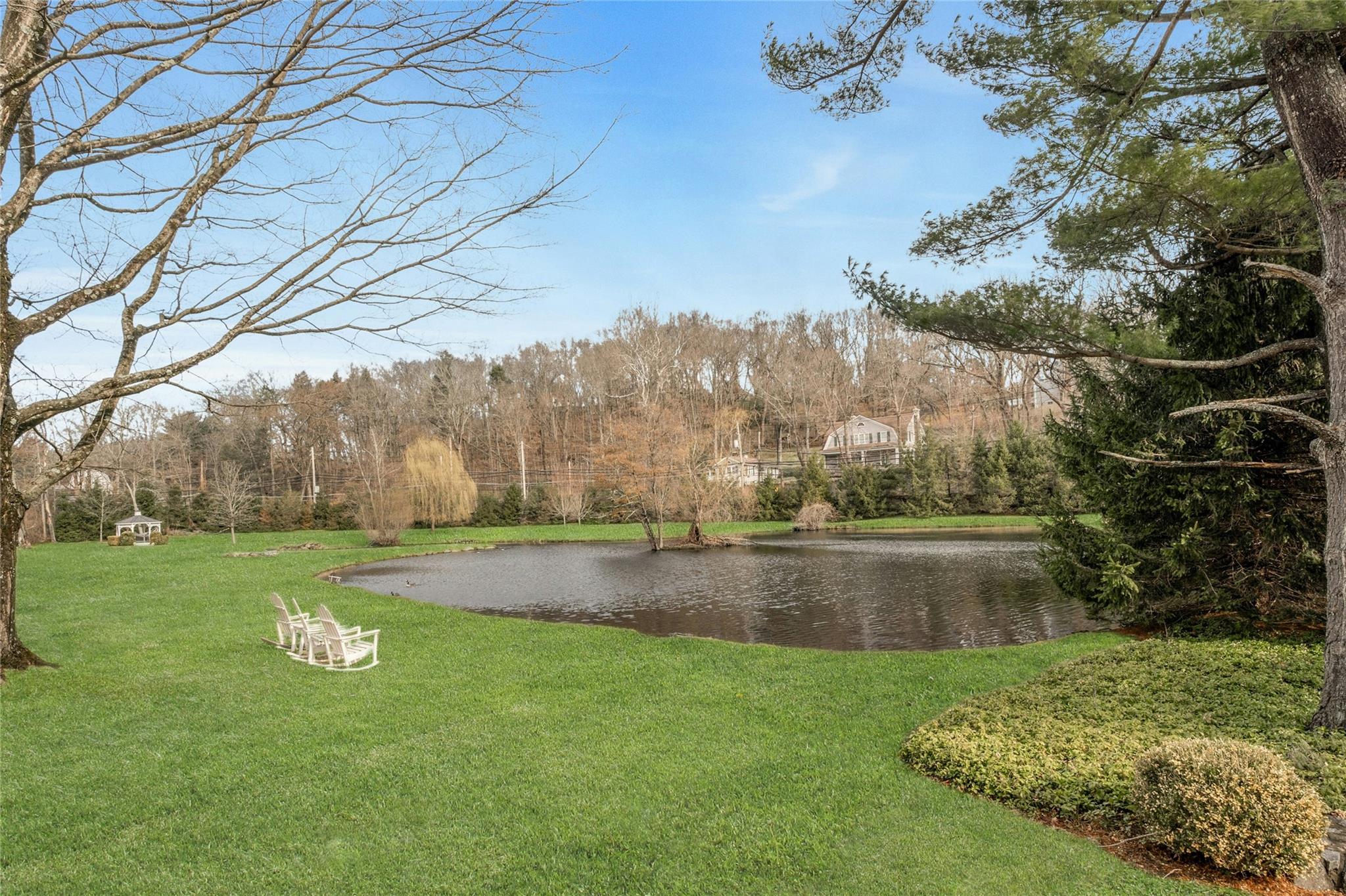 4 Bittersweet Lane, Mount Kisco, New York image 2