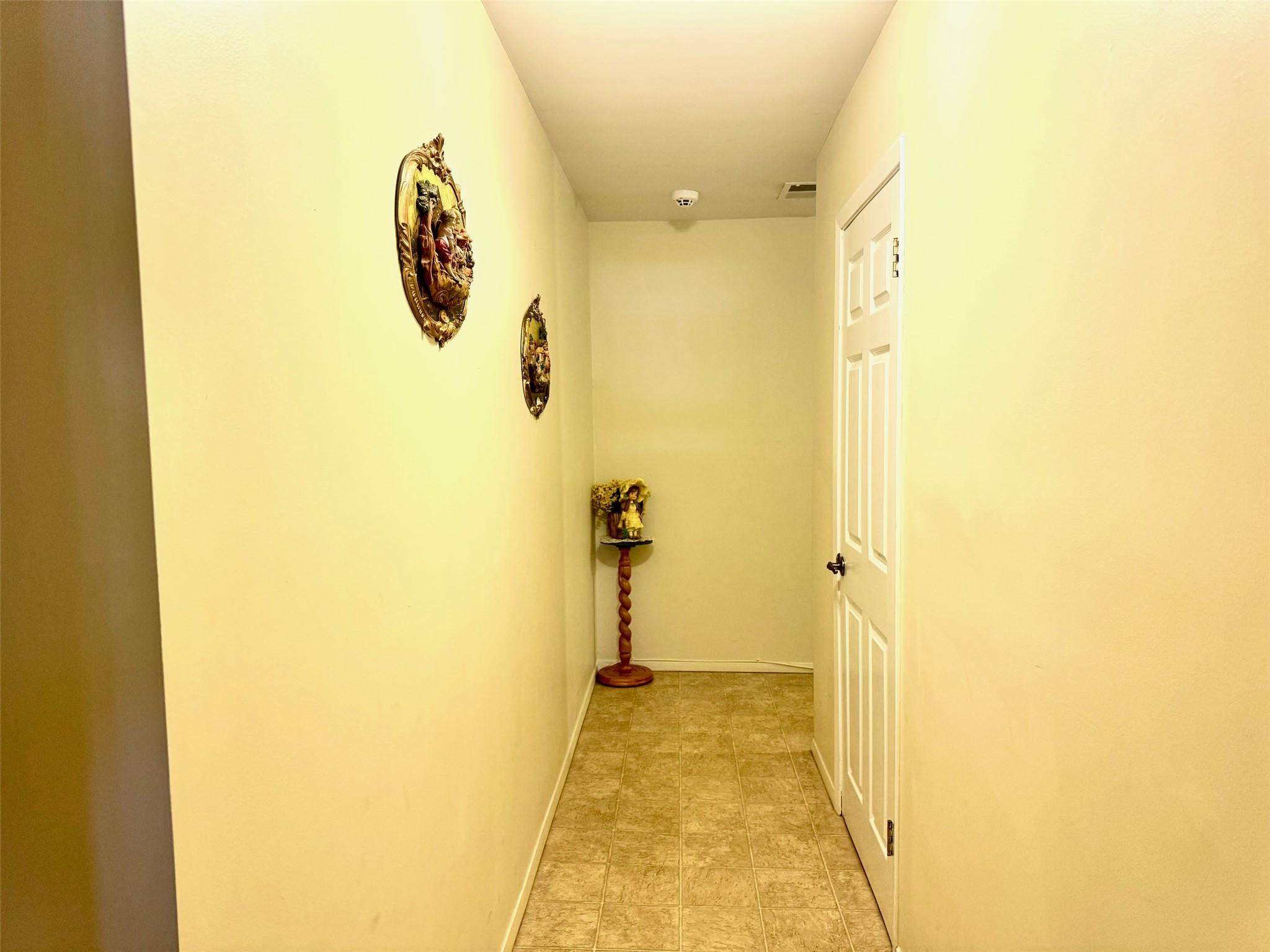 11 Theodore Drive, Coram, New York image 13