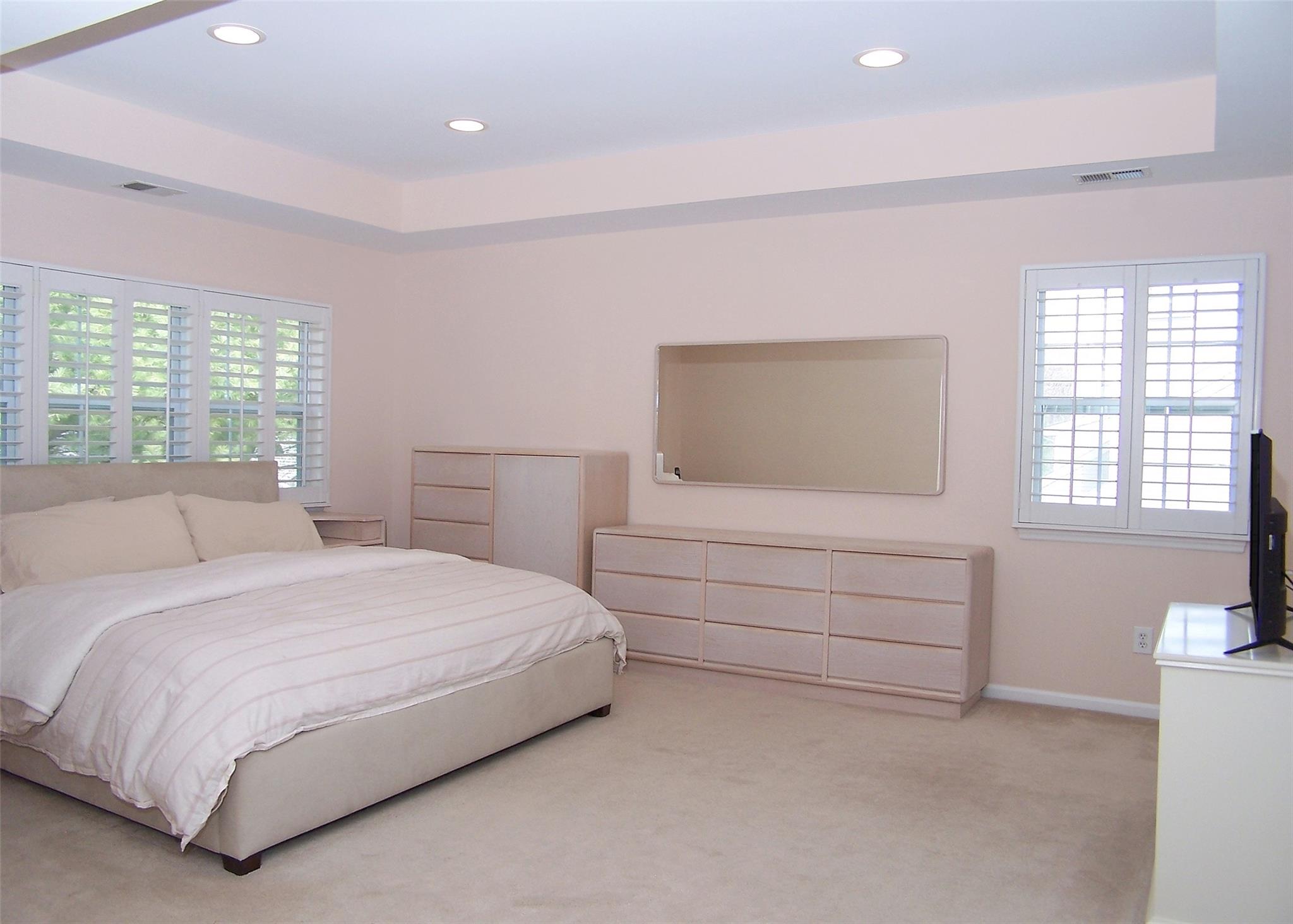 11 Arielle Court, Islandia, Florida image 19