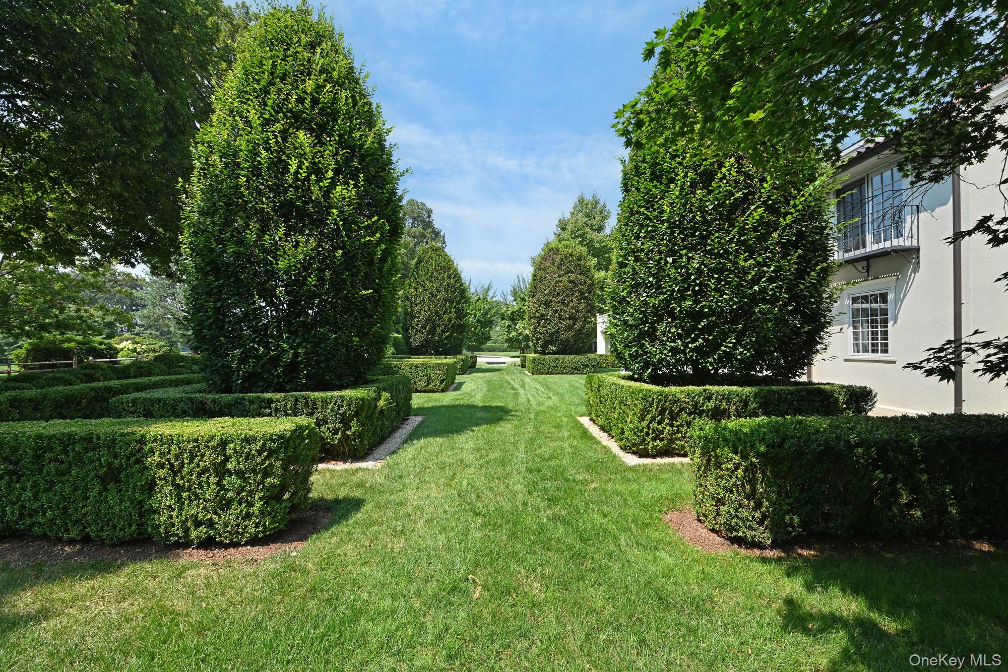 73 Park Drive S