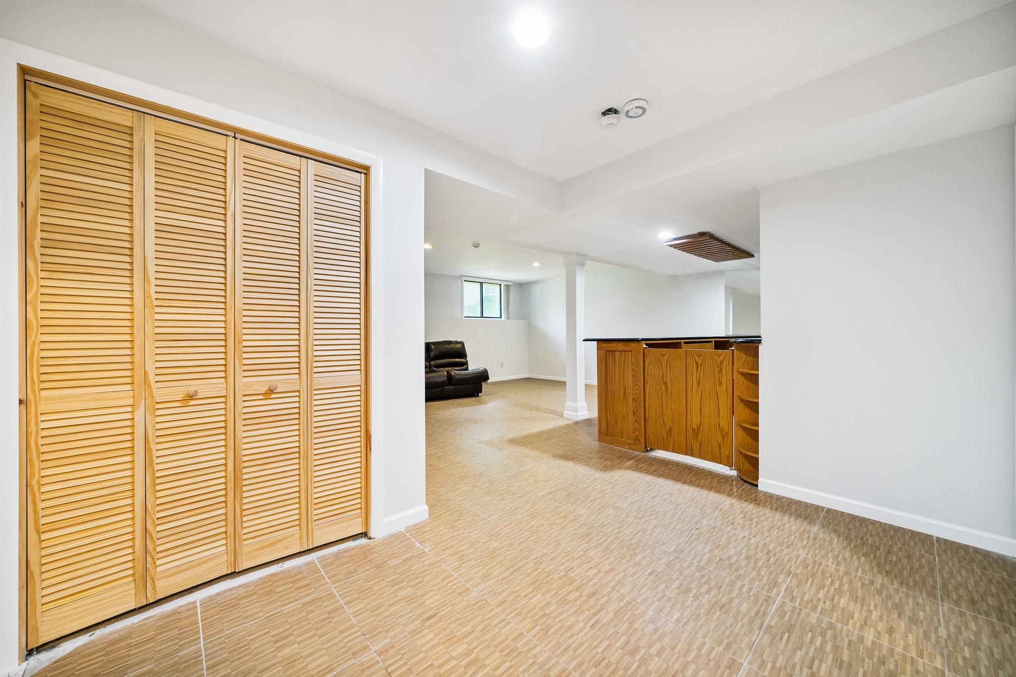 22 Chester Lane, Nanuet, New York image 31