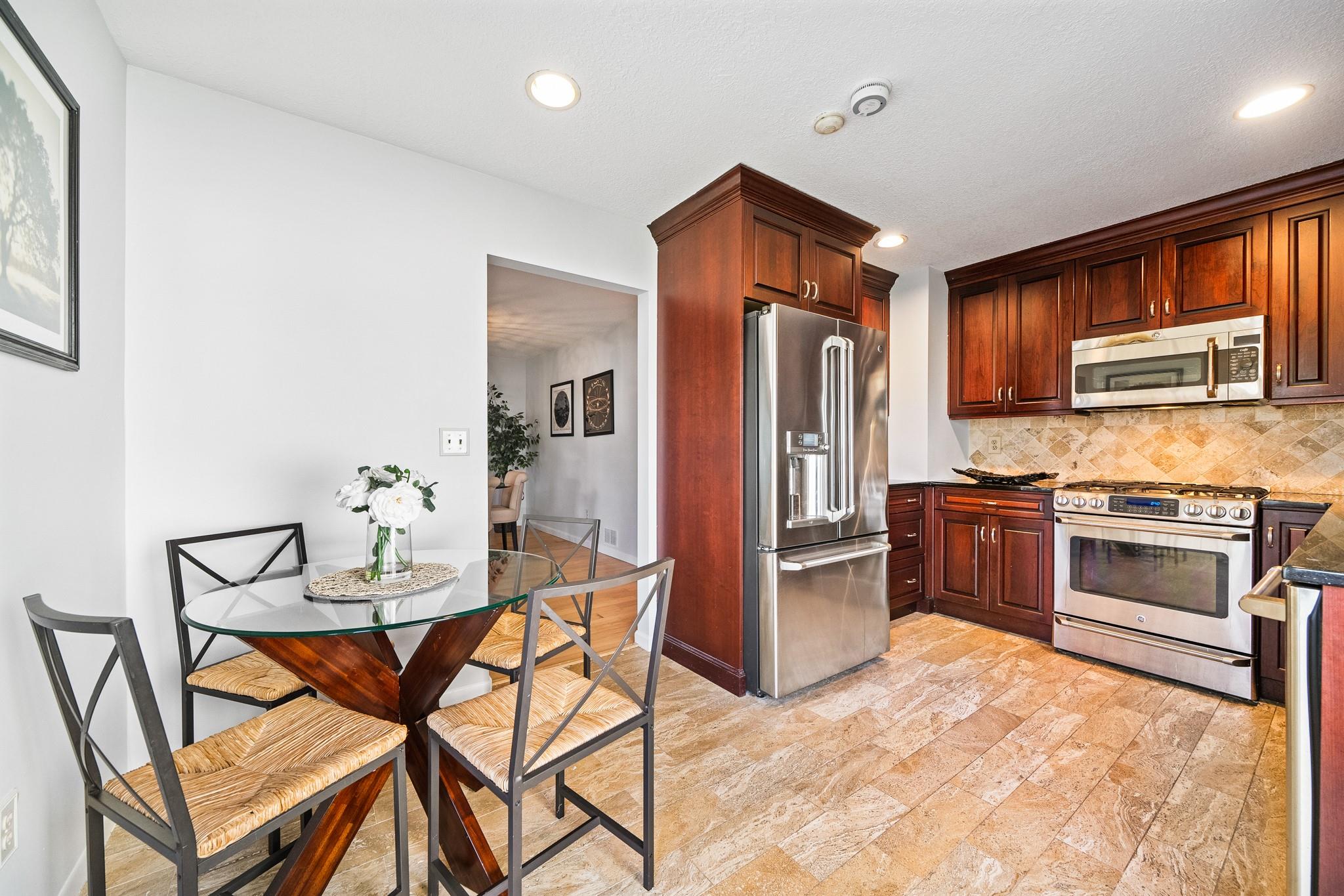 22 Chester Lane, Nanuet, New York image 7