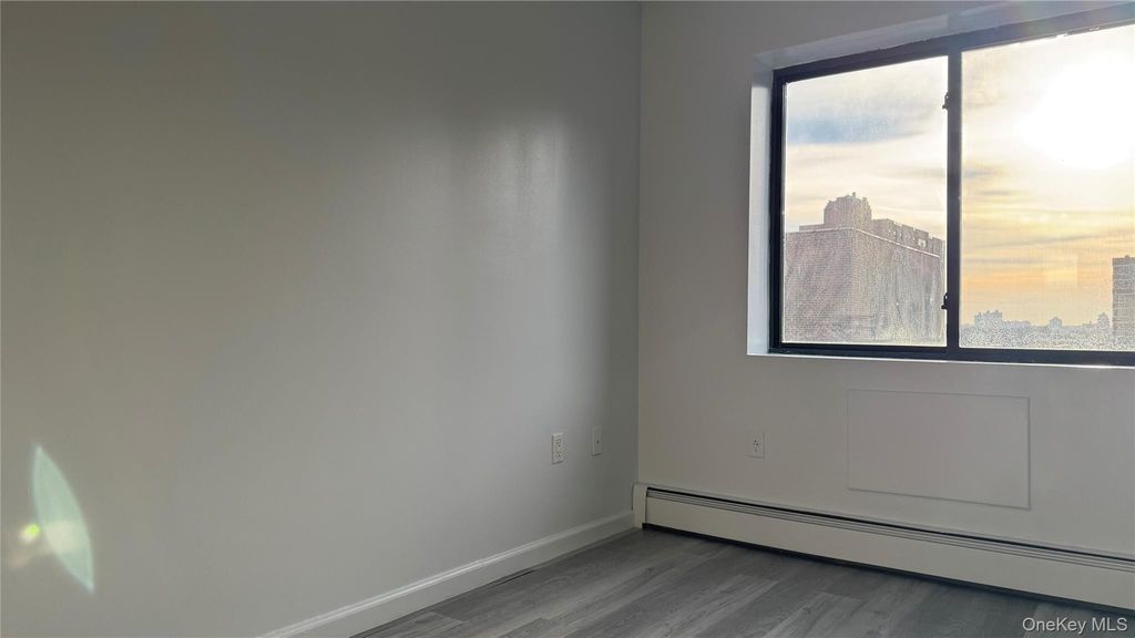 Photo of 43-20 Union Street #6D, Flushing, NY 11355 (MLS # 951720)