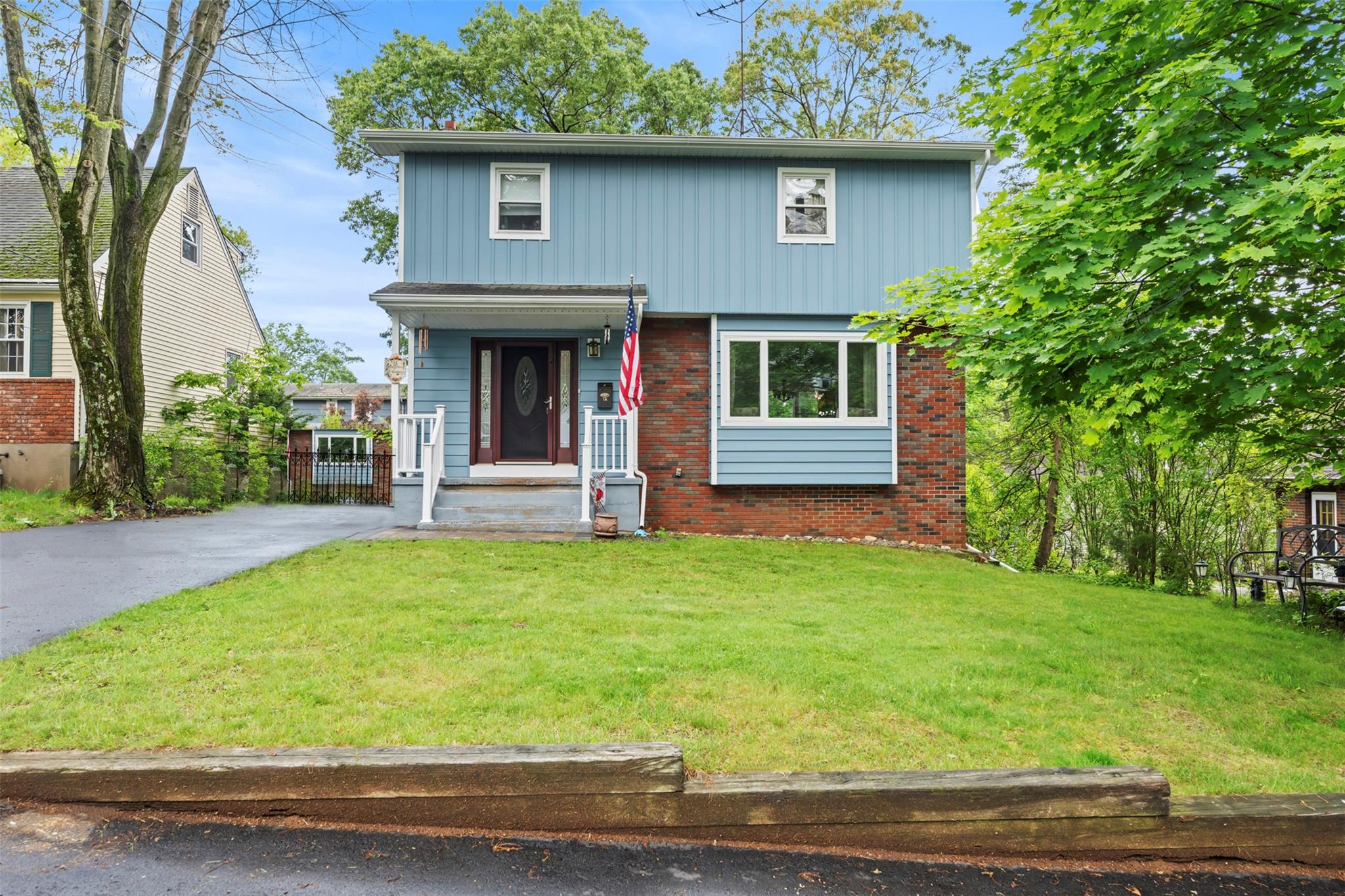 1A Ward Street, Suffern, New York image 1