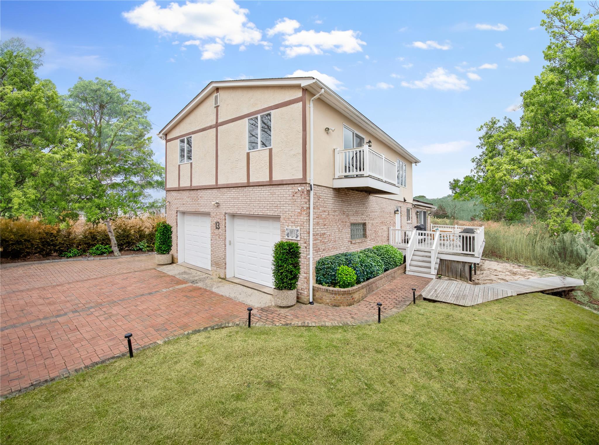 13 Bayberry Lane, East Quogue, New York image 12