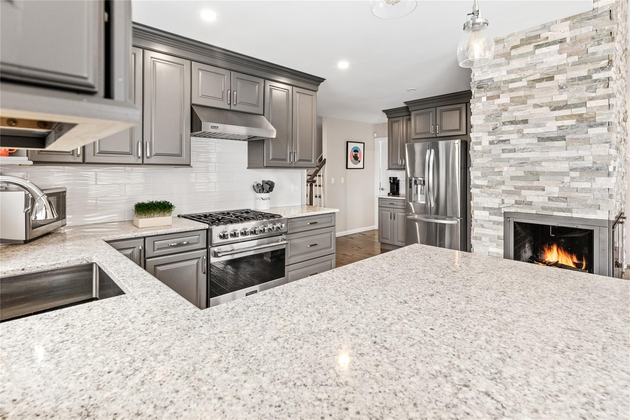 13 Bayberry Lane, East Quogue, New York image 8