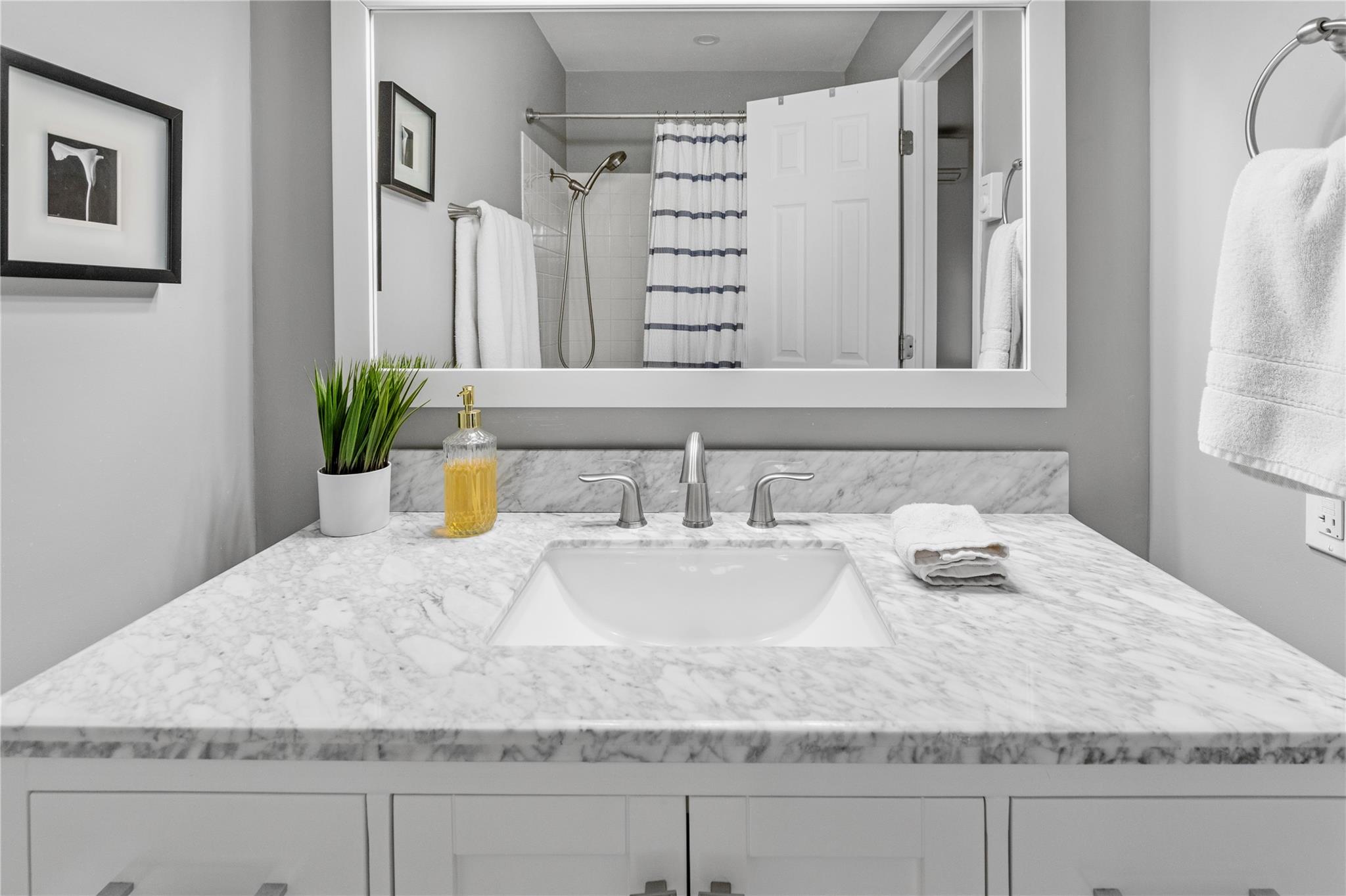13 Bayberry Lane, East Quogue, New York image 14