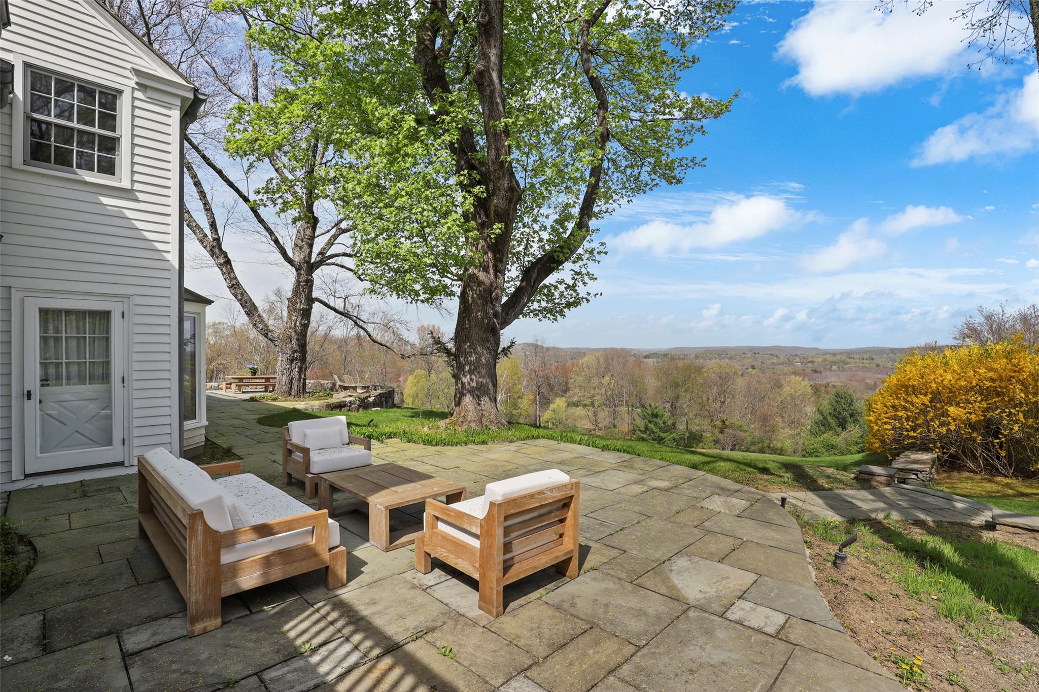 213 Baldwin Road, Mount Kisco, New York image 5