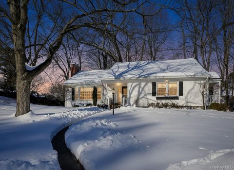 Homes For Sale - 9 Rosalind Road<br/> Poughkeepsie, NY 12601