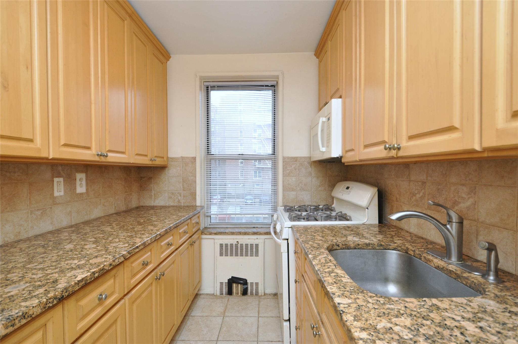 501 Riverdale Avenue #1K, Yonkers, New York image 7