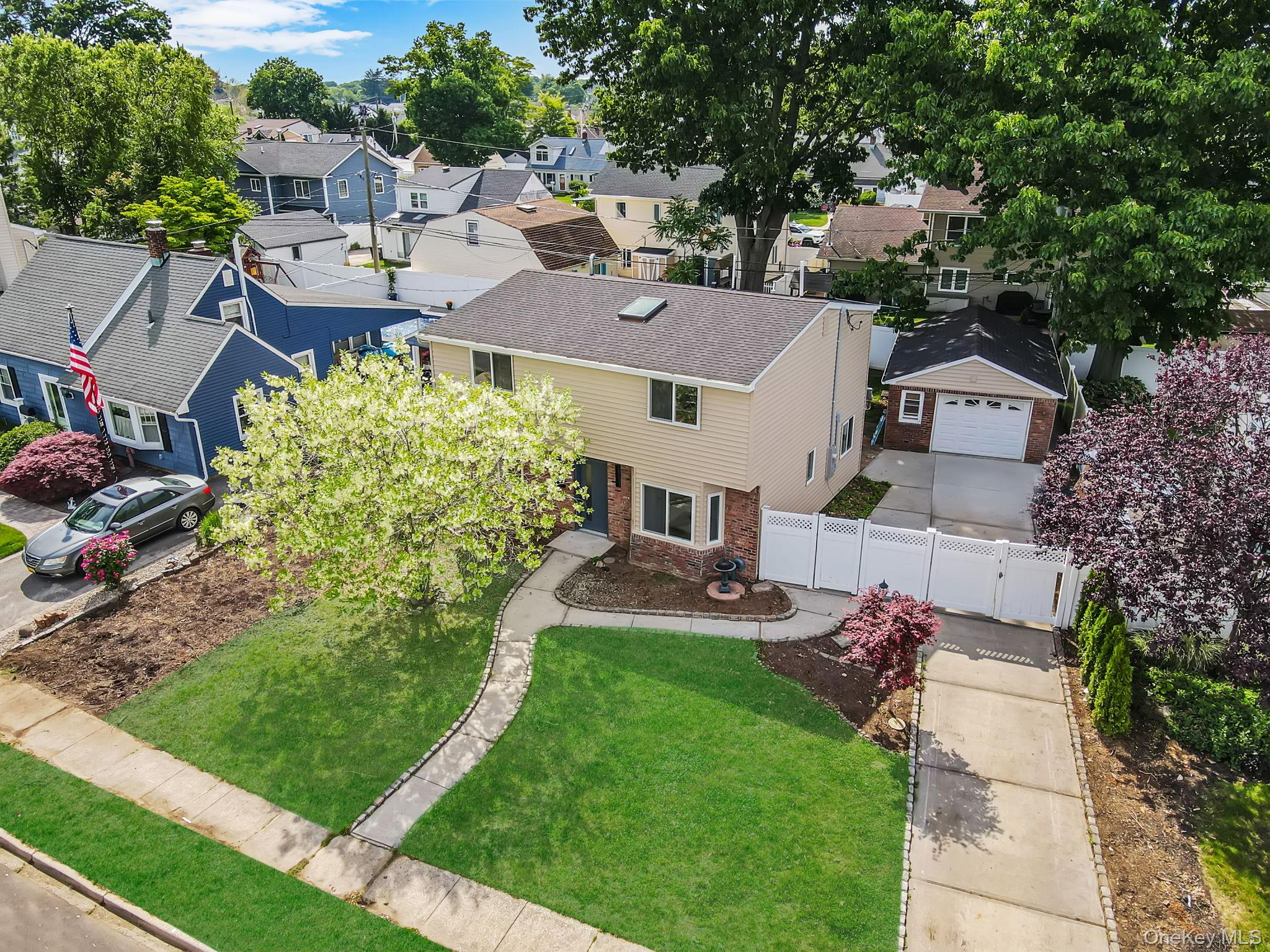 40 Buttercup Lane