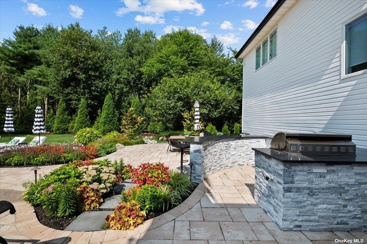 5 Landing Court, Dix Hills, New York image 32