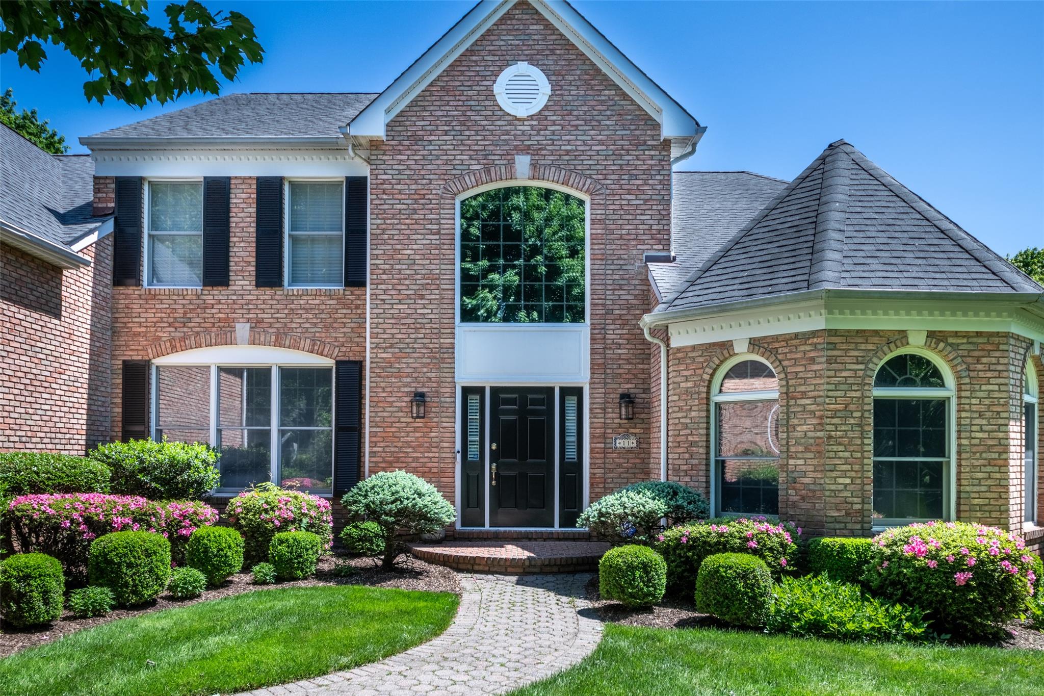 11 Pebble Beach Lane, White Plains, New York image 3