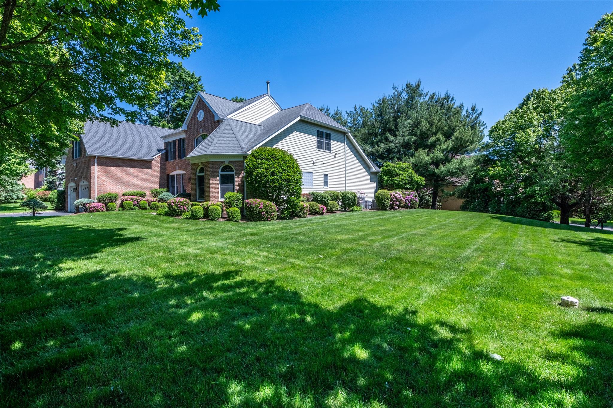 11 Pebble Beach Lane, White Plains, New York image 42