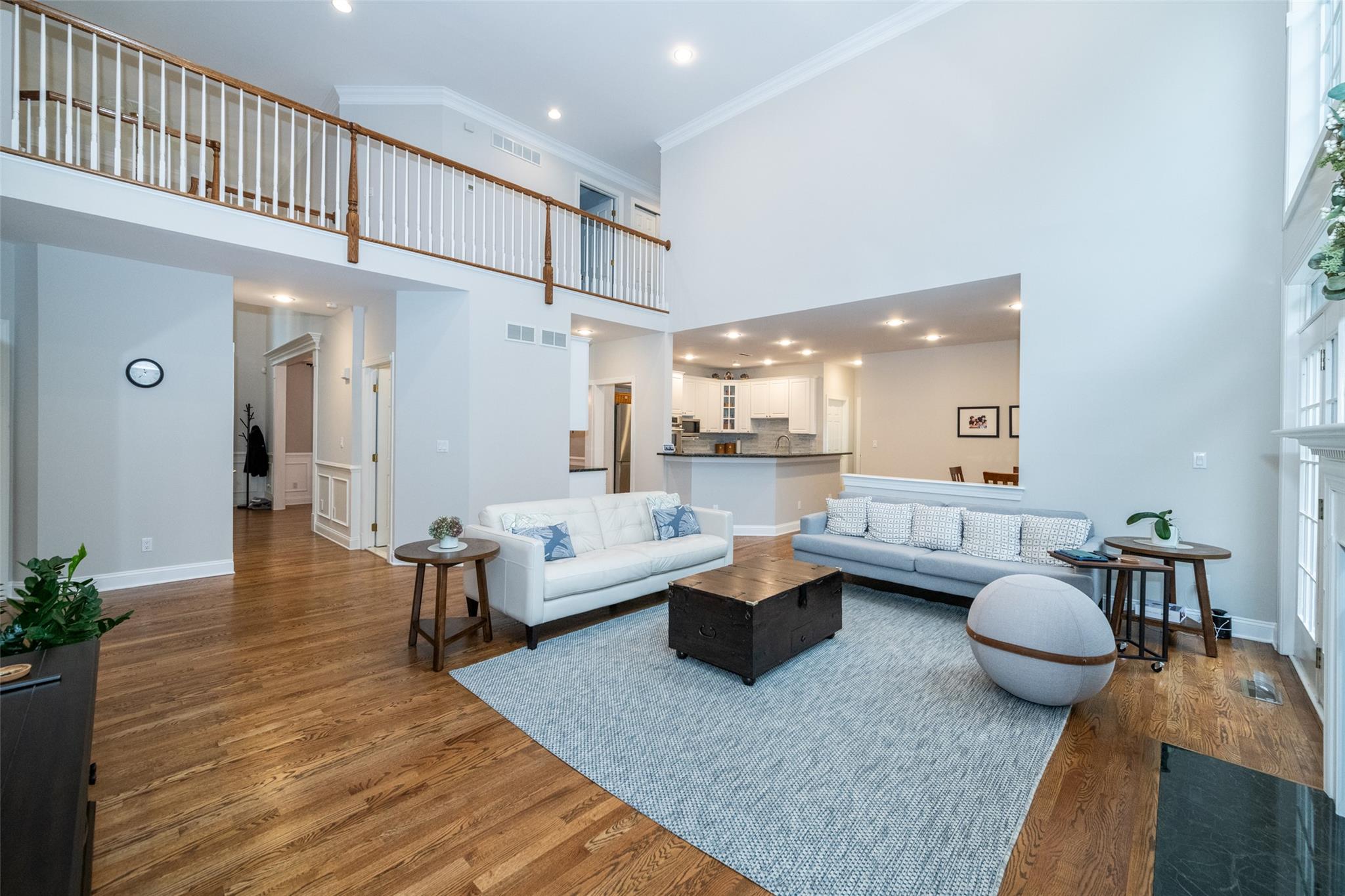 11 Pebble Beach Lane, White Plains, New York image 8