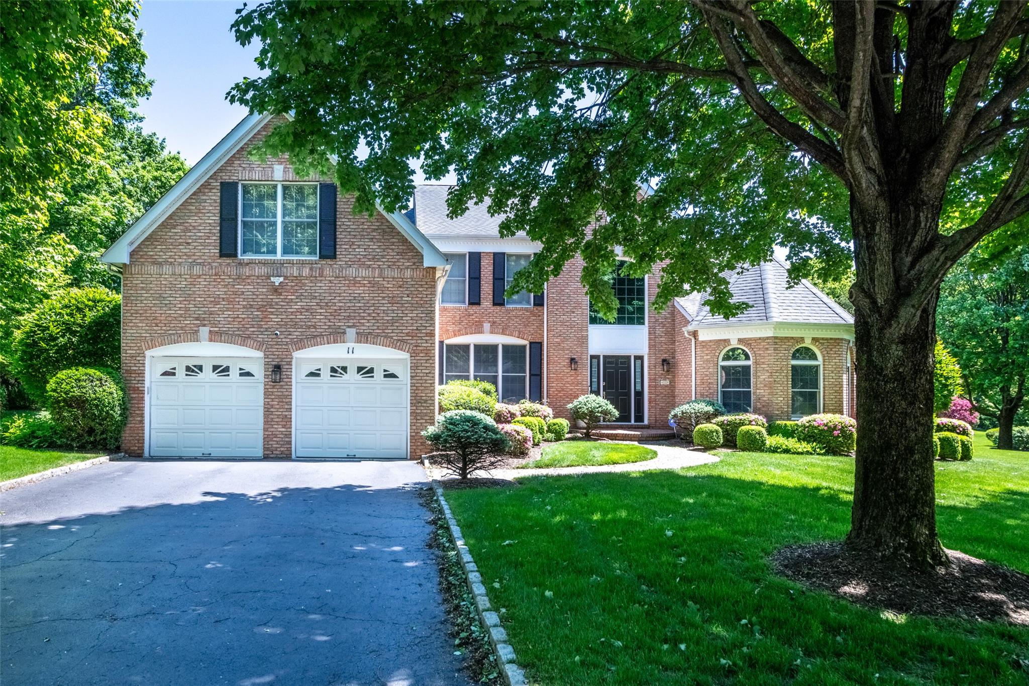 11 Pebble Beach Lane, White Plains, New York image 1