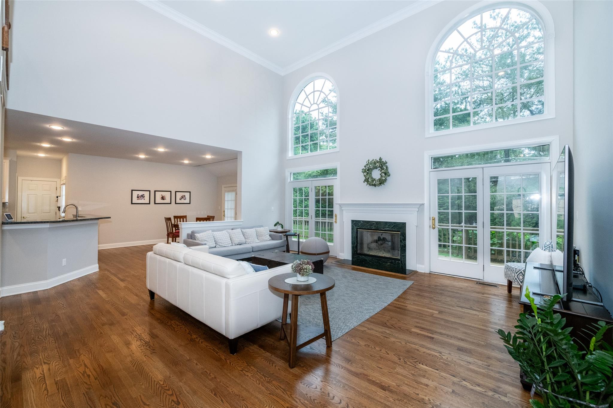 11 Pebble Beach Lane, White Plains, New York image 7