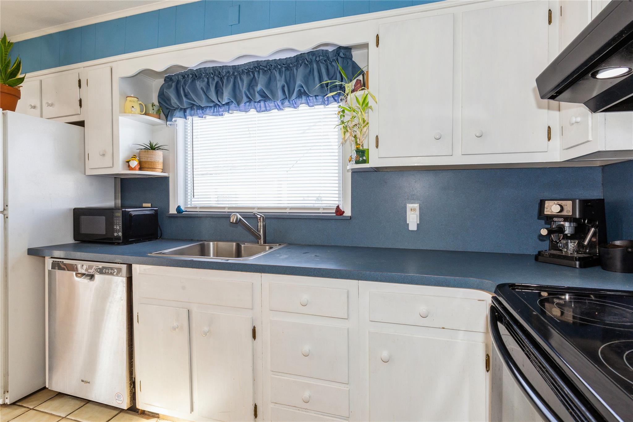 36 King Road, Brookhaven, New York image 10