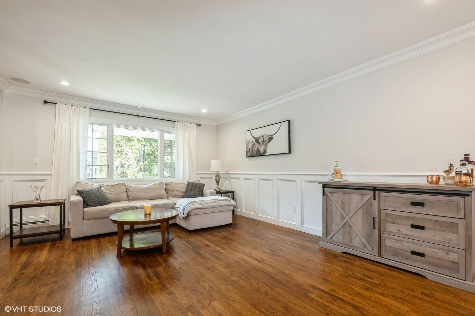 3543 Lufberry Avenue, Wantagh, New York image 4