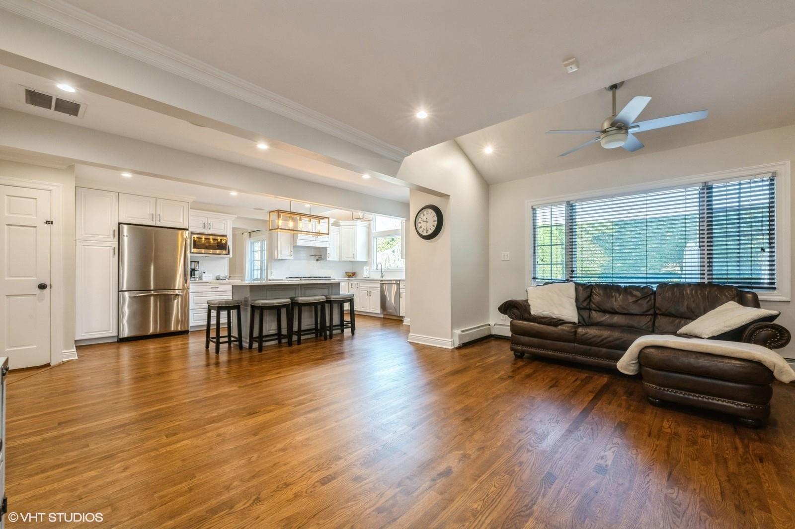 3543 Lufberry Avenue, Wantagh, New York image 14