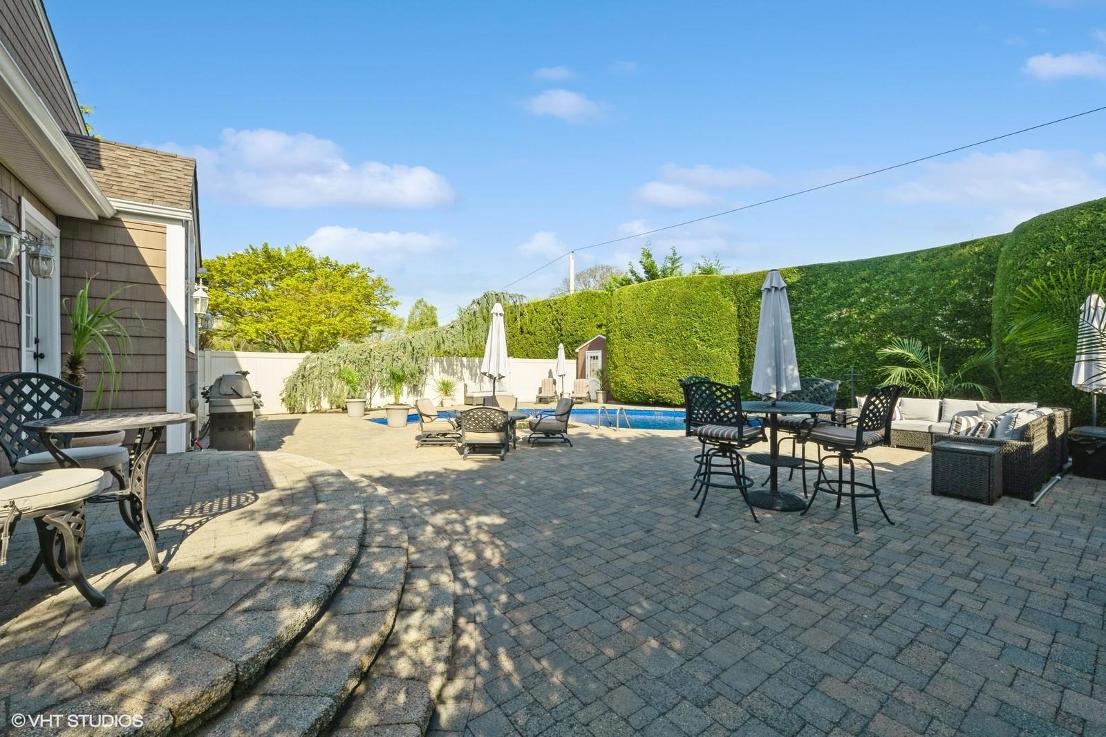 3543 Lufberry Avenue, Wantagh, New York image 32