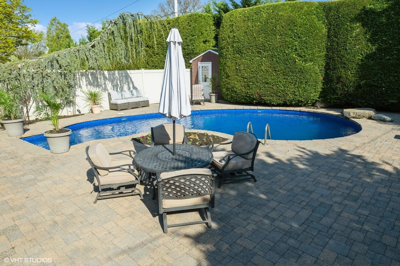 3543 Lufberry Avenue, Wantagh, New York image 37