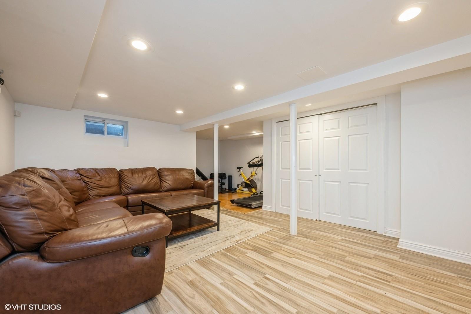 3543 Lufberry Avenue, Wantagh, New York image 27