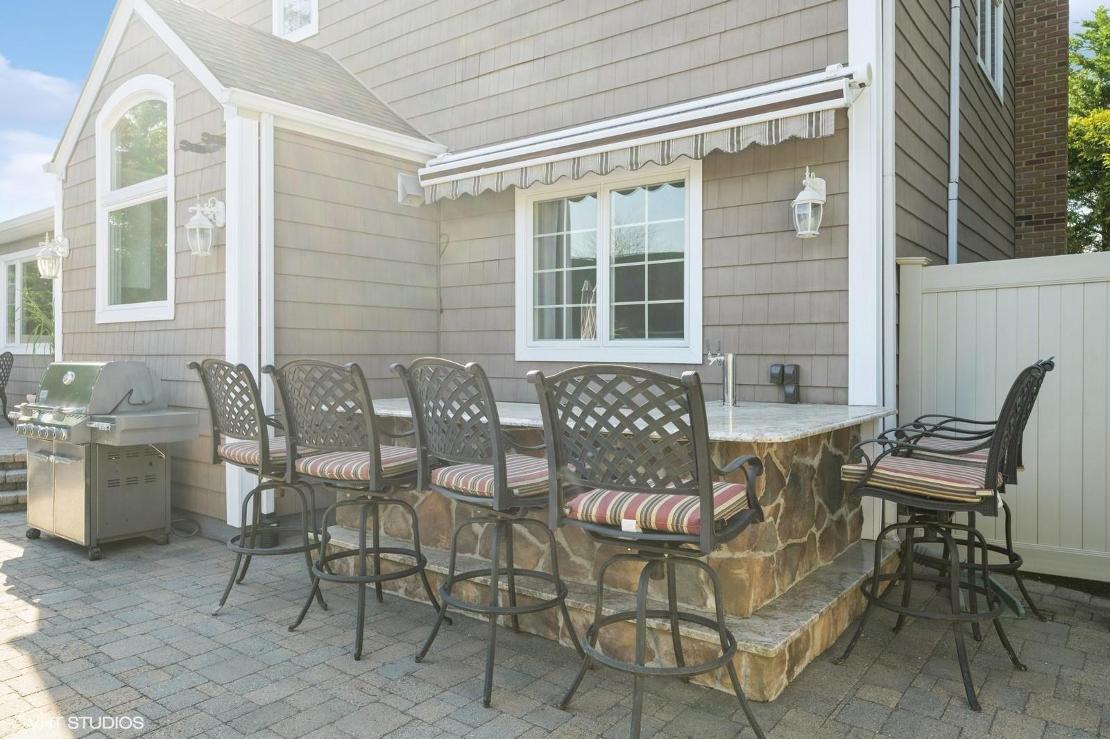 3543 Lufberry Avenue, Wantagh, New York image 33