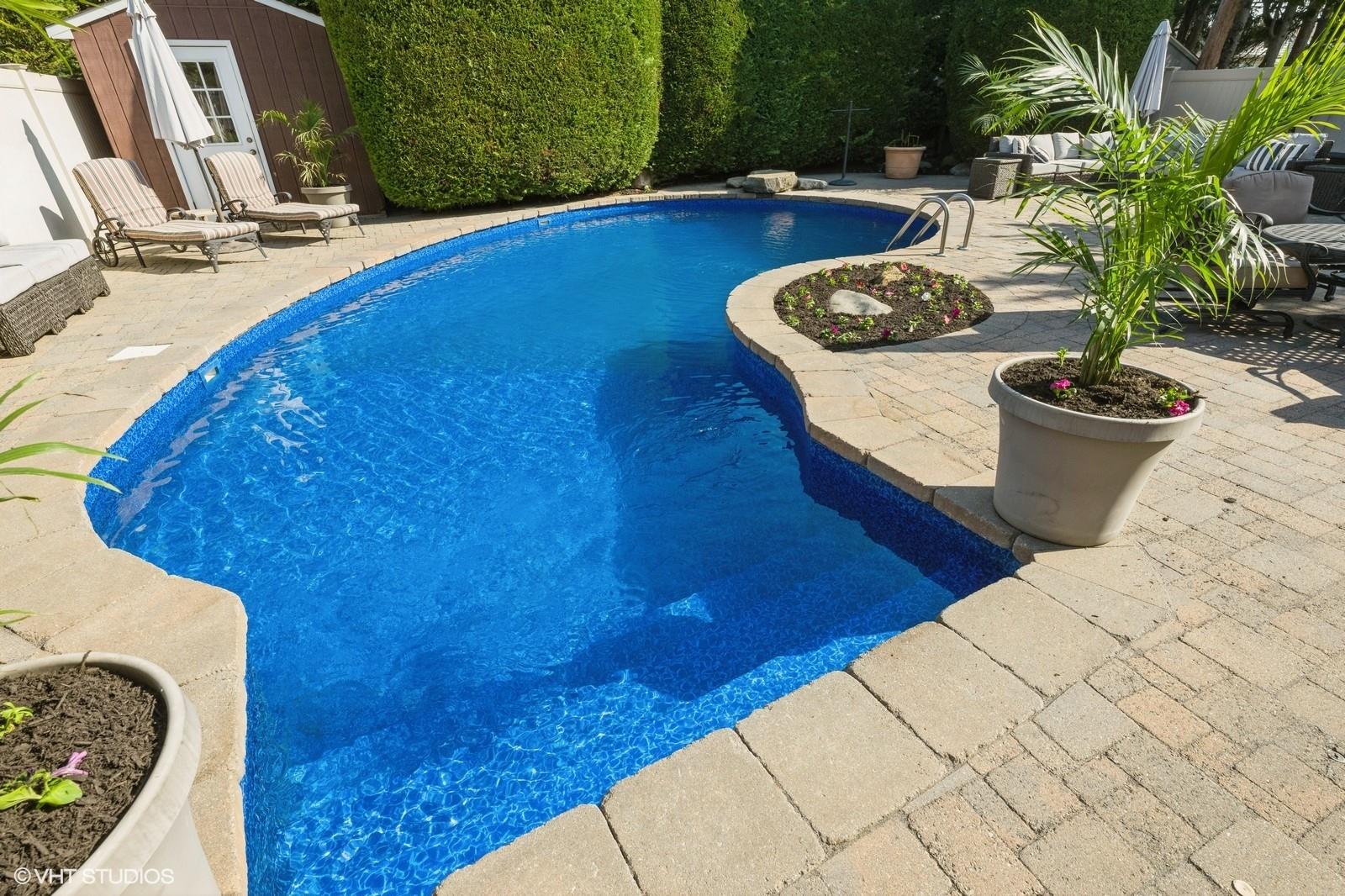3543 Lufberry Avenue, Wantagh, New York image 38