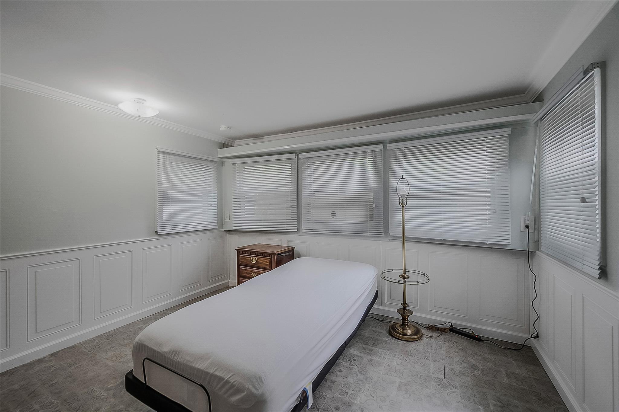 658-F7 Sound Avenue Avenue, Calverton, New York image 14