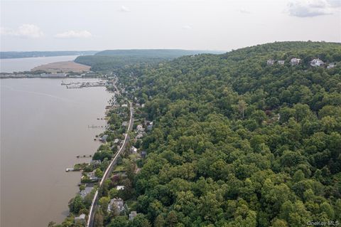 Tiny photo for 905 Route 9W S, Nyack, NY 10960 (MLS # 902915)