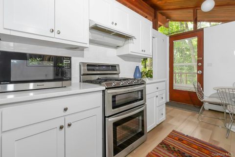 Tiny photo for 905 Route 9W S, Nyack, NY 10960 (MLS # 902915)