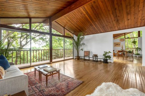 Tiny photo for 905 Route 9W S, Nyack, NY 10960 (MLS # 902915)