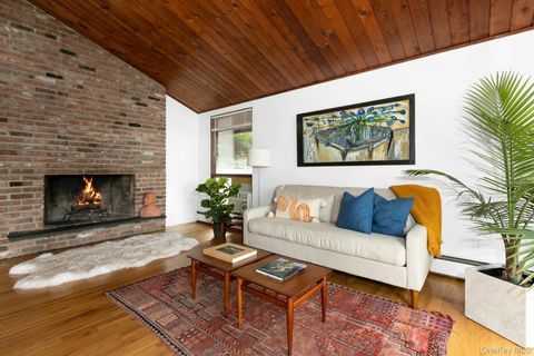 Tiny photo for 905 Route 9W S, Nyack, NY 10960 (MLS # 902915)