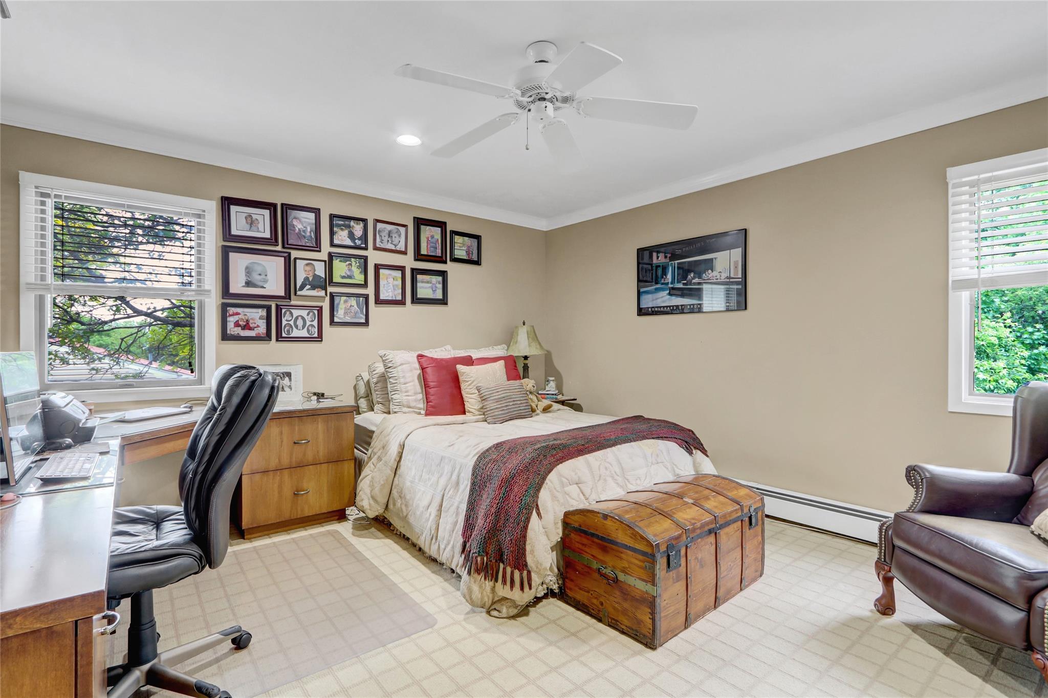 77 Barry Lane, Syosset, New York image 17