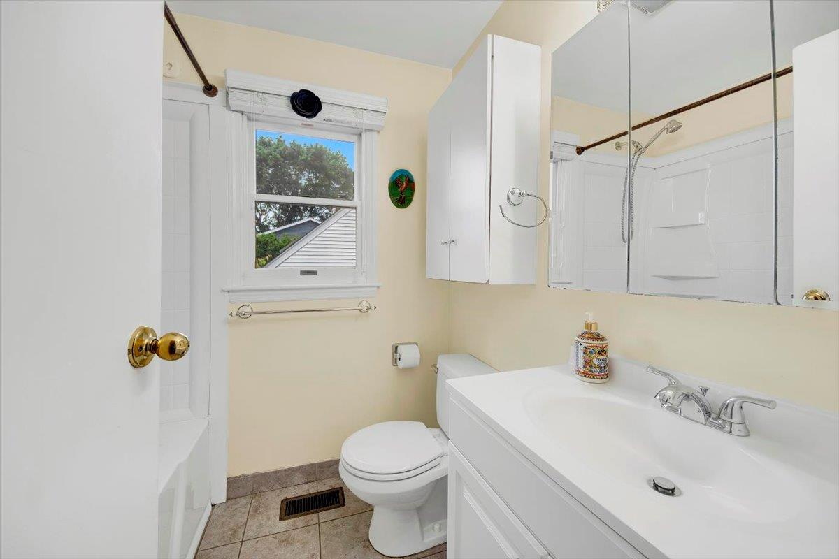 22 Livingston Avenue, Valhalla, New York image 11