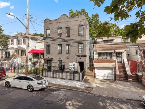 2740 Sexton Place Bronx NY 10469