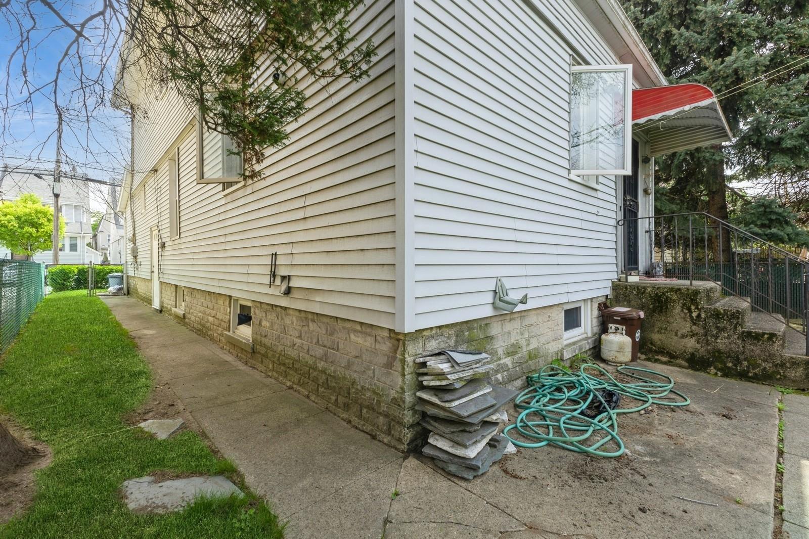 84-52 123 Street, Kew Gardens, New York image 17