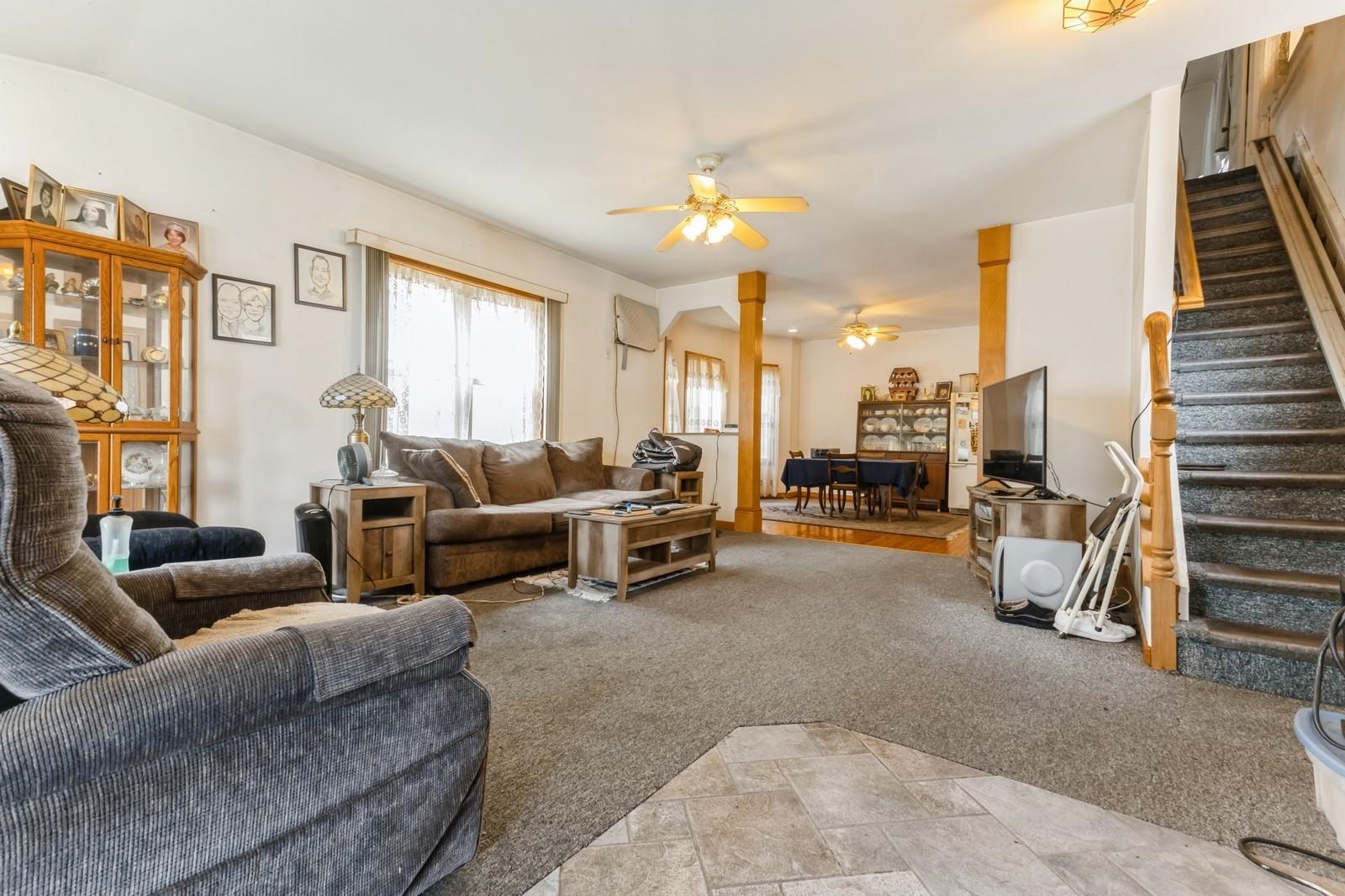 84-52 123 Street, Kew Gardens, New York image 3