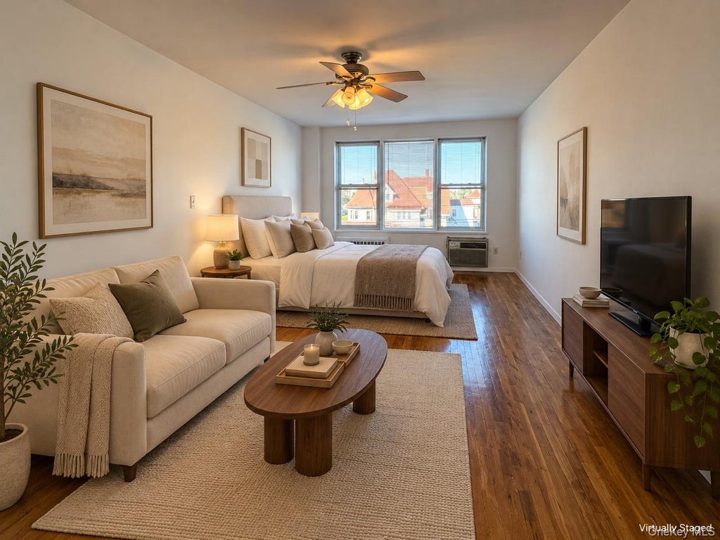 Photo of 1 E Broadway #4R, Long Beach, NY 11561 (MLS # 1064523)