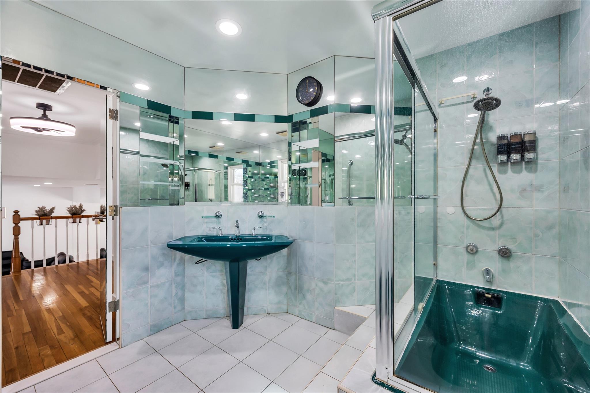10 Carol Drive, Oyster Bay, New York image 34