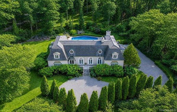 38 TIFFANY RD, OYSTER BAY, NY 11771 - Image 2fcbb6753826d74bb2b9a544ecbdef83/848891948