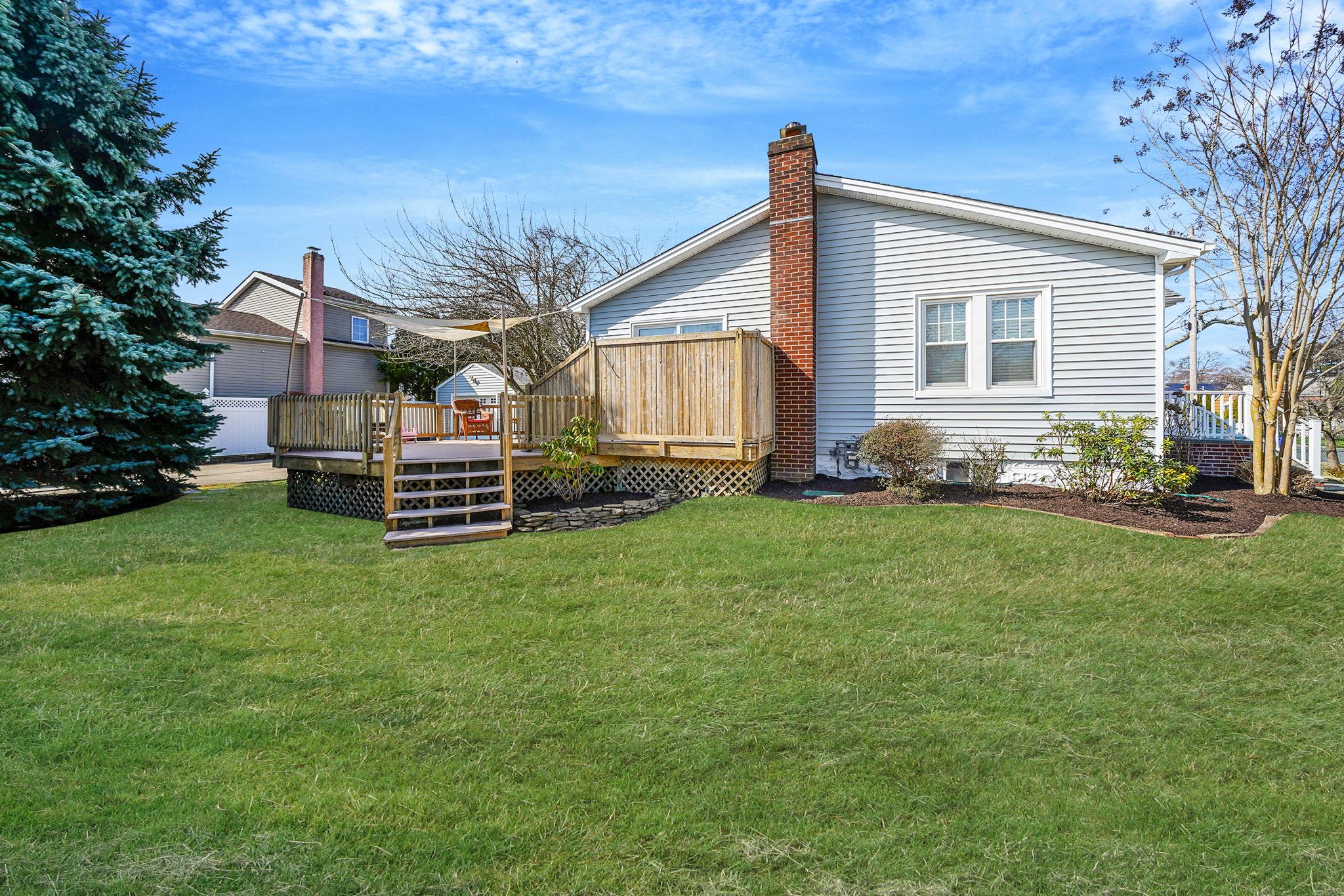 30 Hope Street, West Babylon, New York image 26