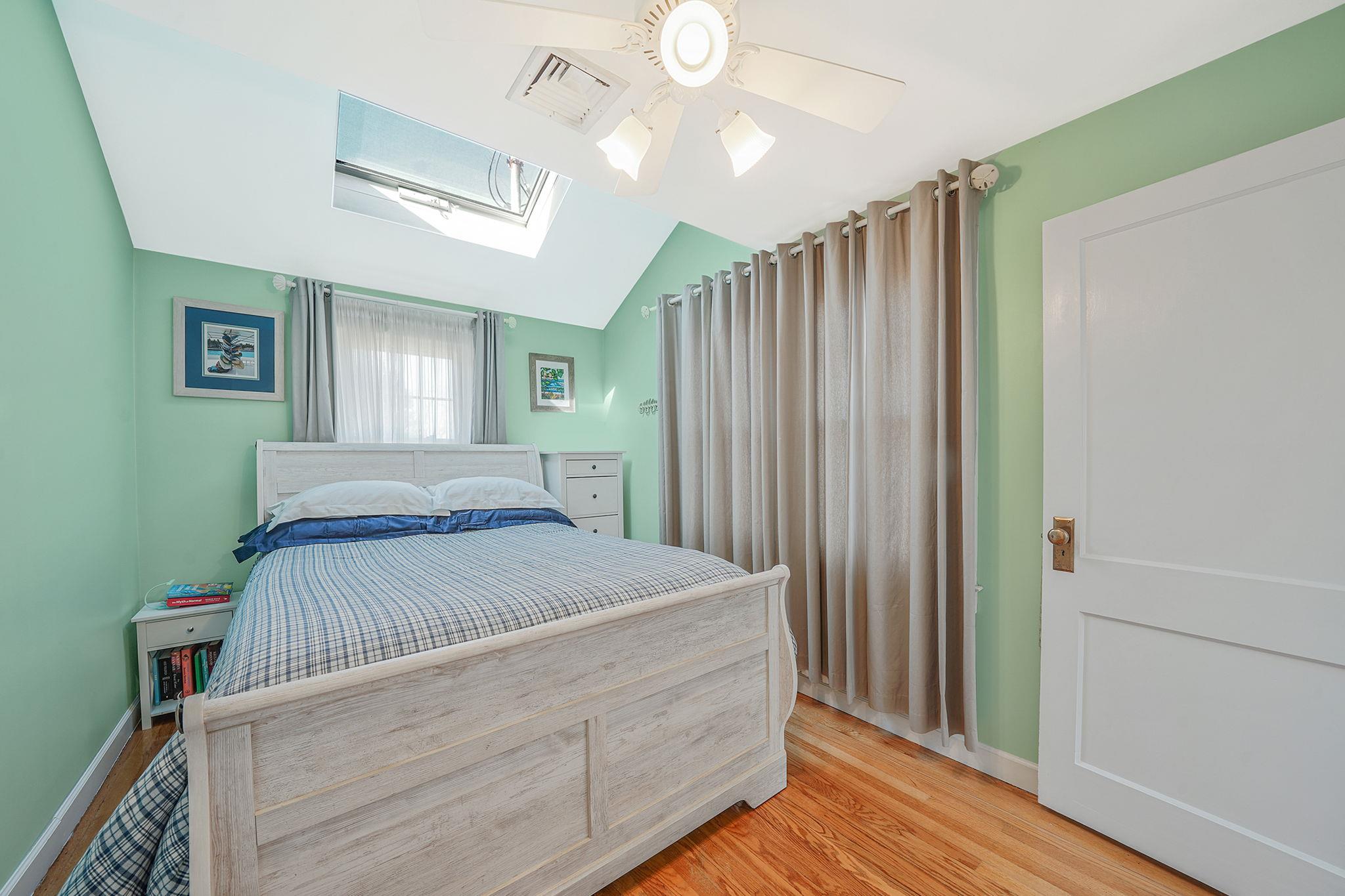 30 Hope Street, West Babylon, New York image 12
