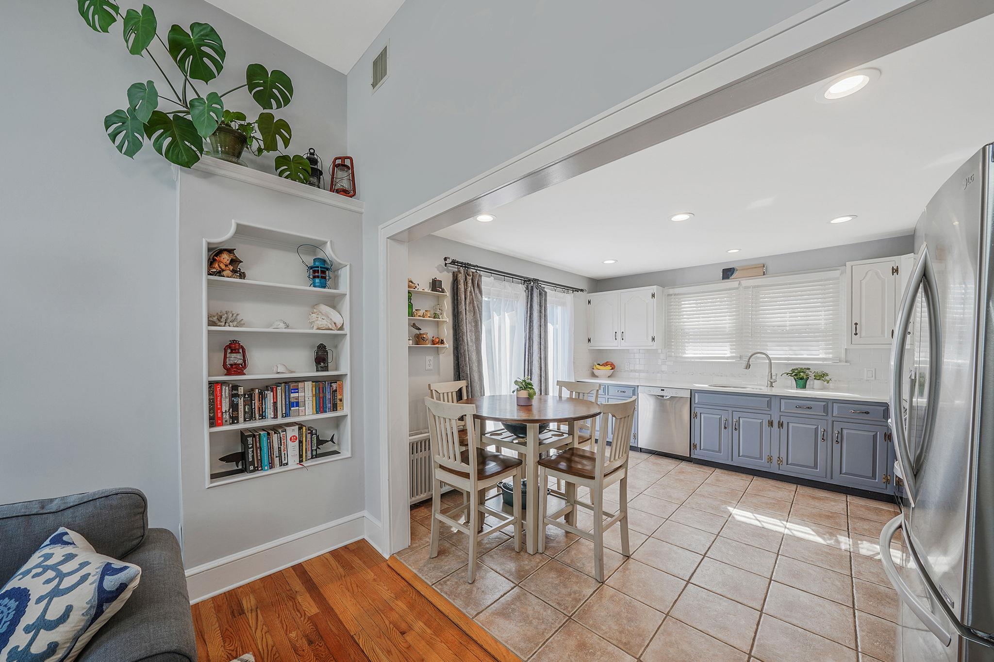 30 Hope Street, West Babylon, New York image 8