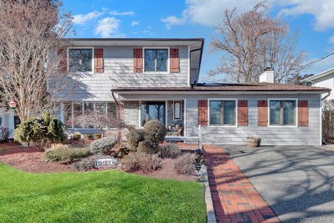 1993 Lowell Lane Merrick NY 11566