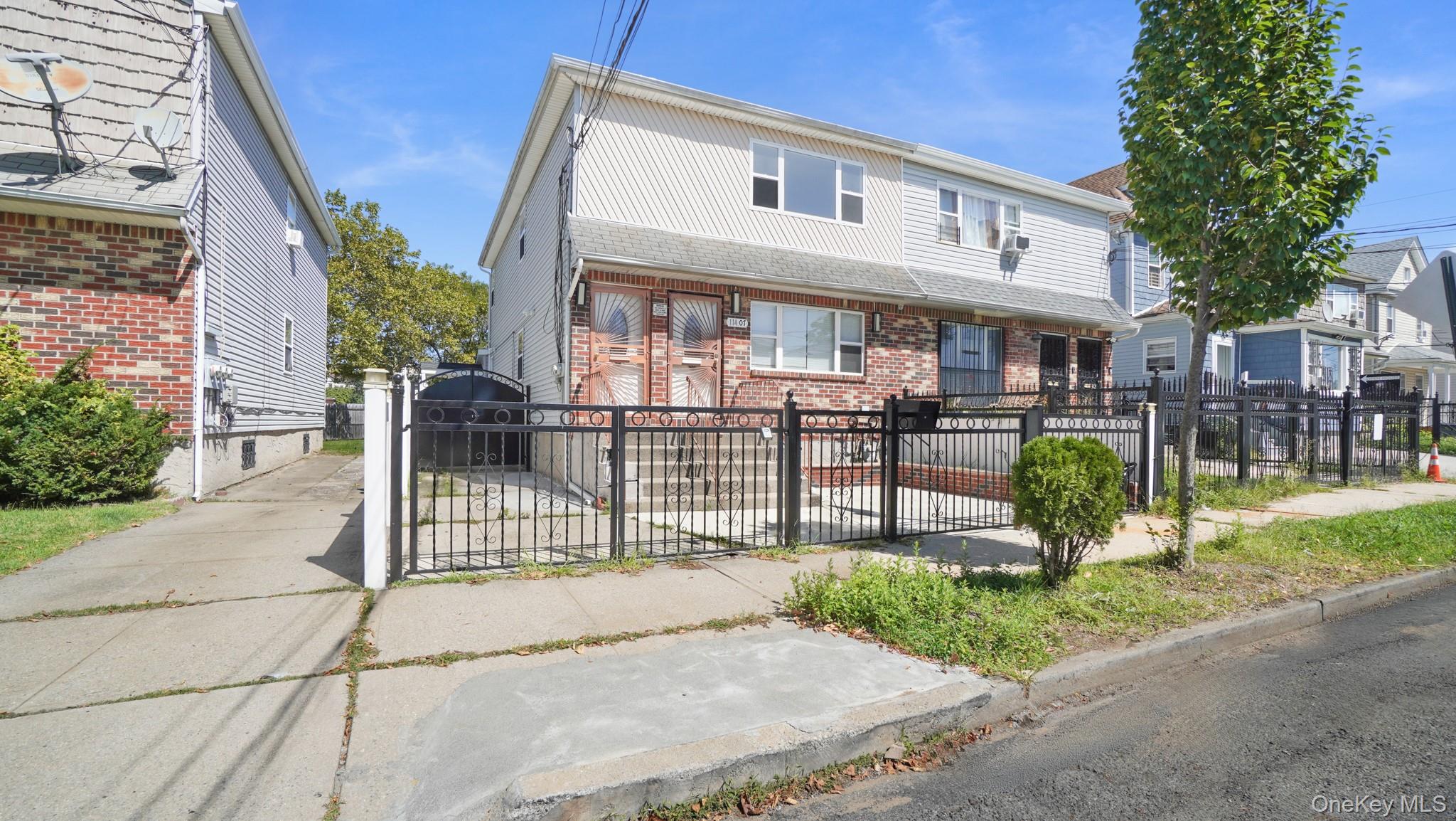 114-07 159th Street - Photo 2