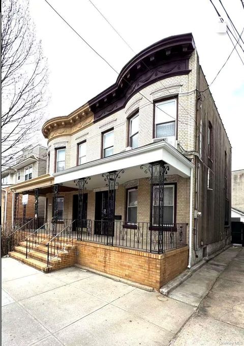 Homes For Sale - 86-13 88th Avenue<br/> Woodhaven, NY 11421