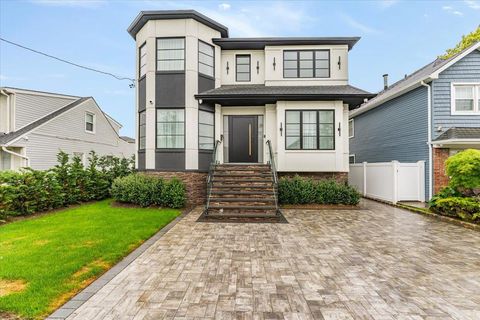 357 Argyle Cedarhurst NY 11516
